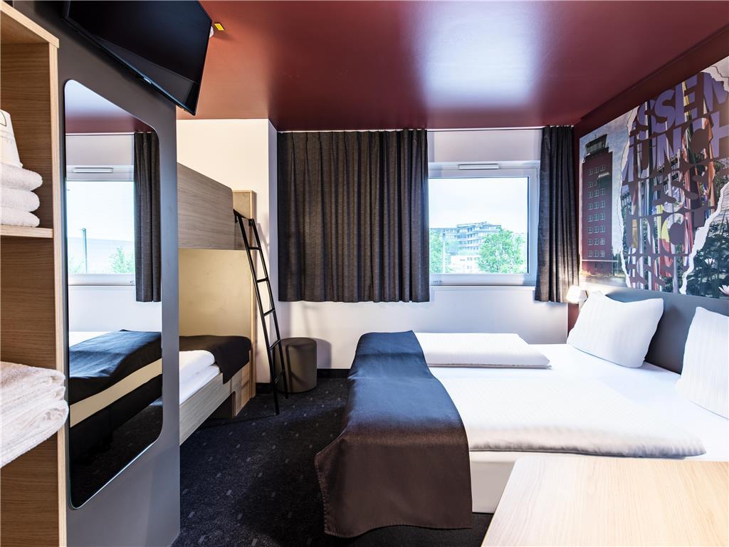 B&B Hotel Muenchen-Messe Aschheim Oda fotoğraf